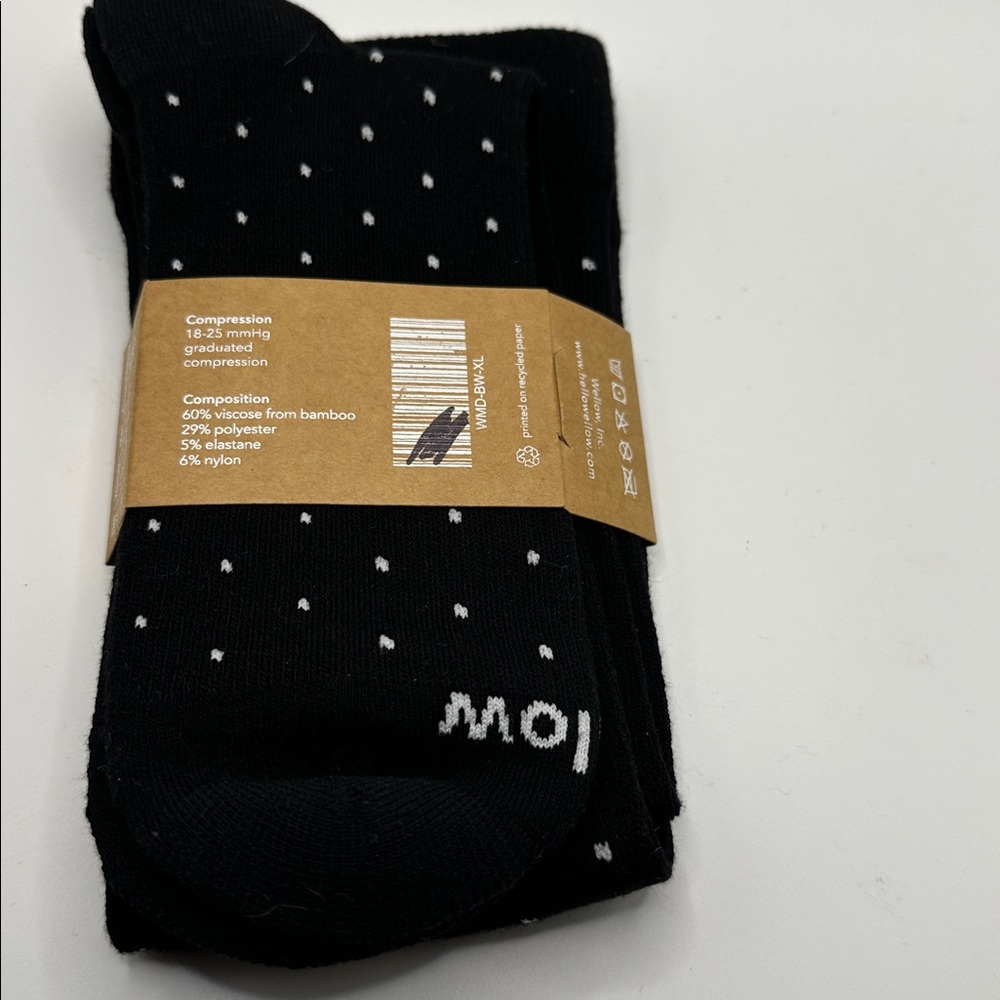 Wellow Premium Compression Socks in a black and white dot pattern, X-Large Wide - Picture 3 of 5